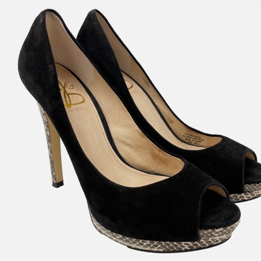 Joan & David Black Leather Dadelsa Pumps - EUC